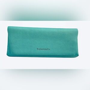 Tiffany Glasses Case Tiffany Blue Leather w cleaning cloth excellent condition